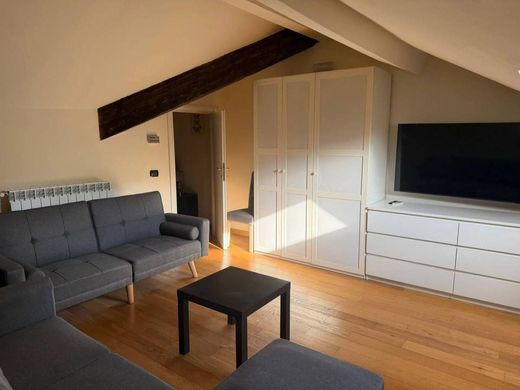 Appartement in Milaan, Città metropolitana di Milano