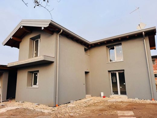 Βίλα σε Martignacco, Udine