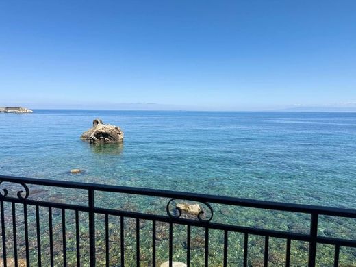 Luxury home in Scilla, Provincia di Reggio Calabria
