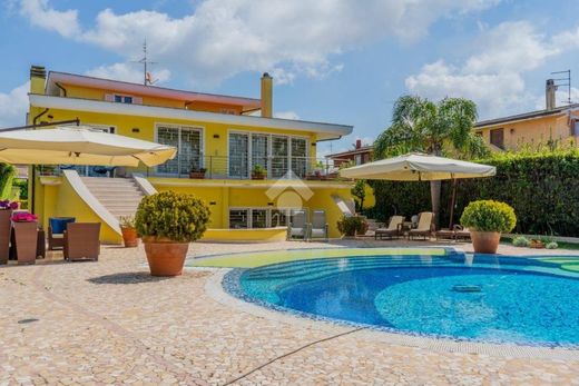 Villa in Ardea, Rome