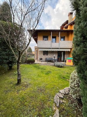 Villa in Gorle, Provincia di Bergamo