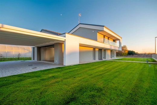 Villa in Borgoricco, Padua