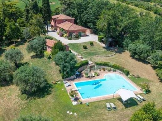 Villa à Monte Roberto, Ancône