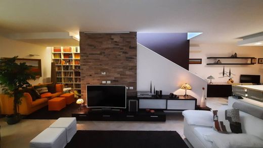 ﻓﻴﻼ ﻓﻲ Ozzano dell'Emilia, Bologna