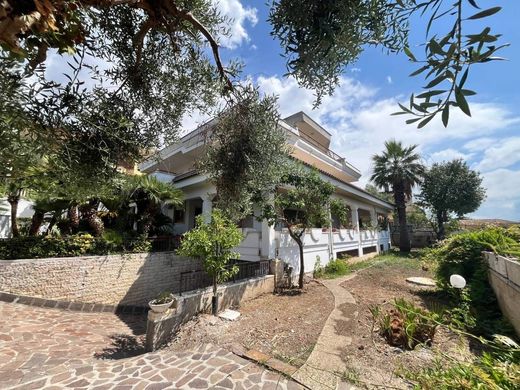 Villa in Formia, Provincia di Latina