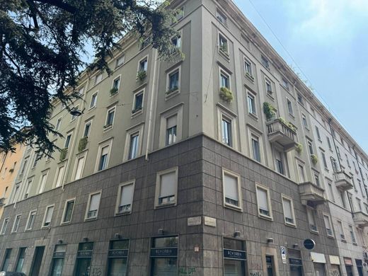 Apartment / Etagenwohnung in Mailand, Lombardei