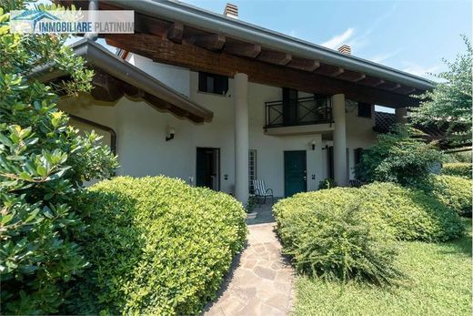 Villa in Lissone, Provincia di Monza e della Brianza