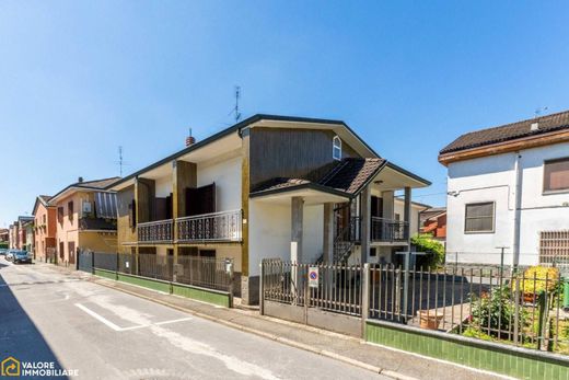 Villa in Sordio, Provincia di Lodi
