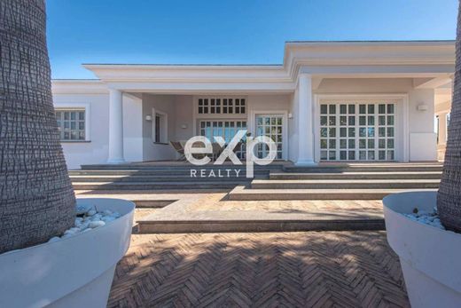 Villa in Rome, Latium