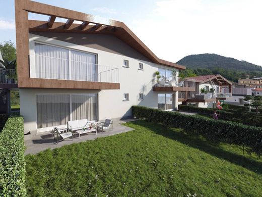 Casa com terraço - Solto Collina, Bérgamo