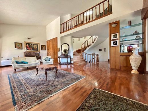 Villa in Selargius, Provincia di Cagliari