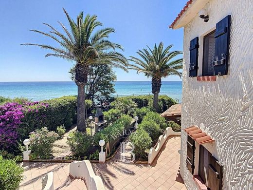 Villa - Pula, Provincia di Cagliari