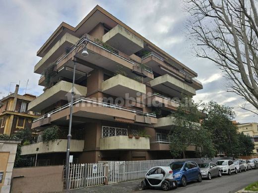 ローマ, ラツィオ州のアパートメント