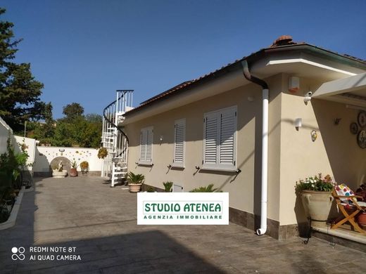 别墅  Agrigento, 阿格里真托省