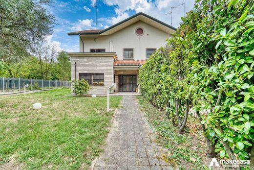 Willa w Segrate, Città metropolitana di Milano