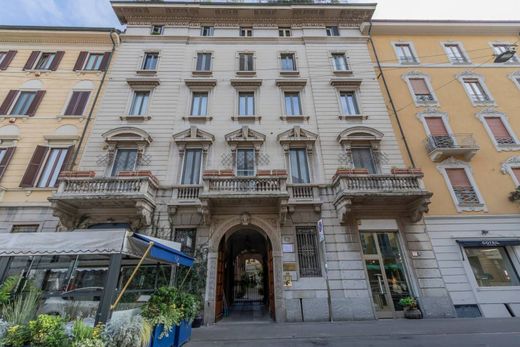 아파트 / 밀라노, Città metropolitana di Milano