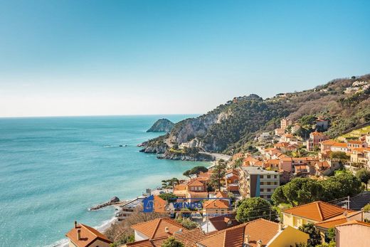 Apartment in Bergeggi, Provincia di Savona
