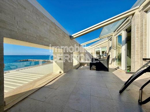 Cobertura - Cecina, Provincia di Livorno