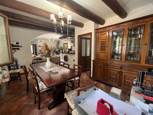 Isolabona, Provincia di Imperiaの高級住宅