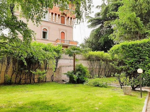 Penthouse in Rovereto, Provincia autonoma di Trento