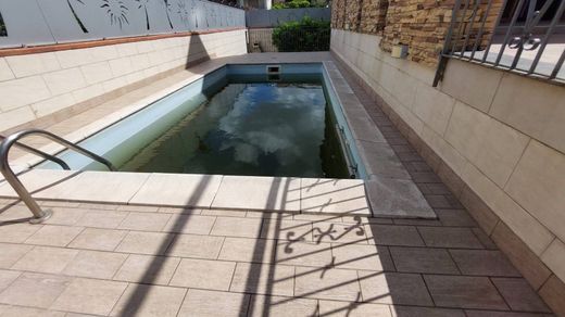 Villa in Volla, Naples