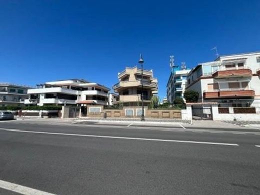 Appartement in Anzio, Rome