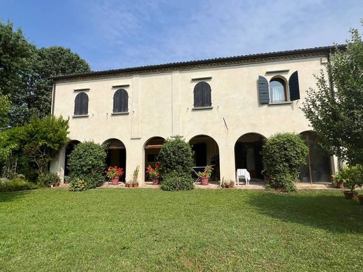 Лэйнхаус, Silea, Provincia di Treviso