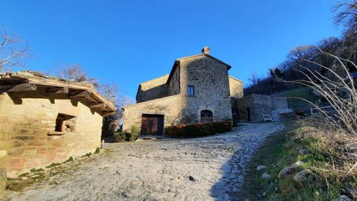 Landhuis in Mercato Vecchio, Provincia di Pesaro e Urbino