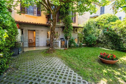 Villa in Milan, Lombardy