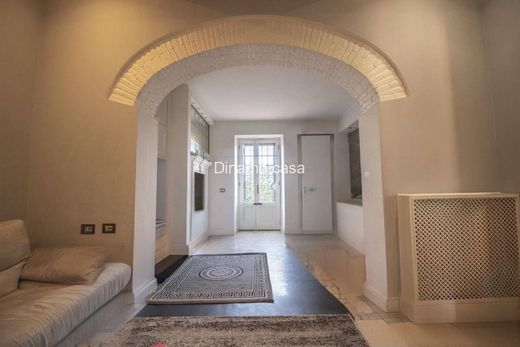 Villa in Prato, Provincia di Prato