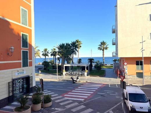 ﺷﻘﺔ ﻓﻲ Loano, Provincia di Savona