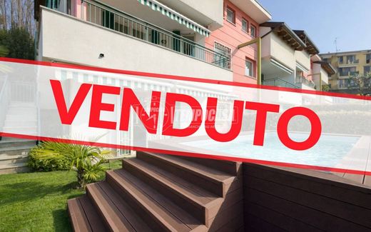 Villa - Lesmo, Provincia di Monza e della Brianza
