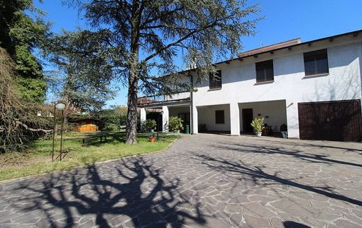 Villa in Sala Bolognese, Bologna