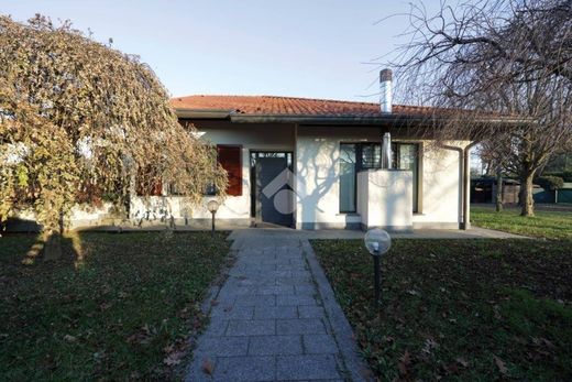 Villa in Sovico, Provincia di Monza e della Brianza