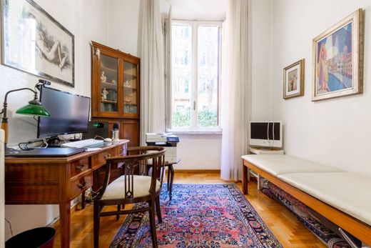 Apartment in Rome, Latium