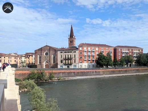 Penthouse in Verona, Provincia di Verona