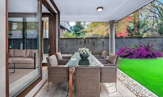 ミラノ, Città metropolitana di Milanoのアパートメント