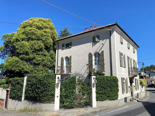 Villa in Ovada, Provincia di Alessandria