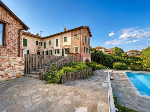 Country House in Montaldo Bormida, Provincia di Alessandria