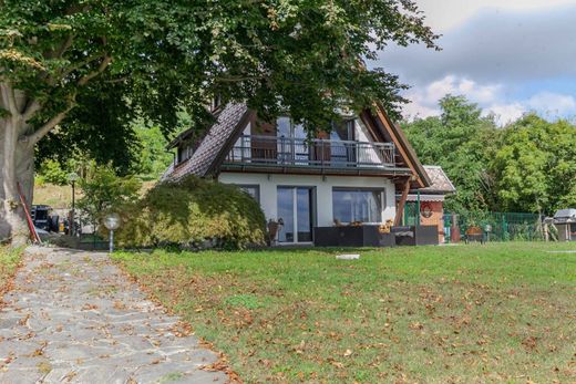 Villa - Nebbiuno, Provincia di Novara