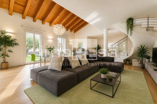 Villa in Paese, Provincia di Treviso