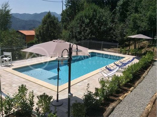 Villa in Molazzana, Provincia di Lucca