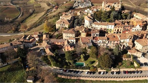 Luxus-Haus in Neive, Provincia di Cuneo
