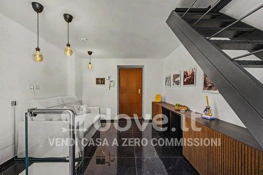 Apartment / Etagenwohnung in Mailand, Lombardei