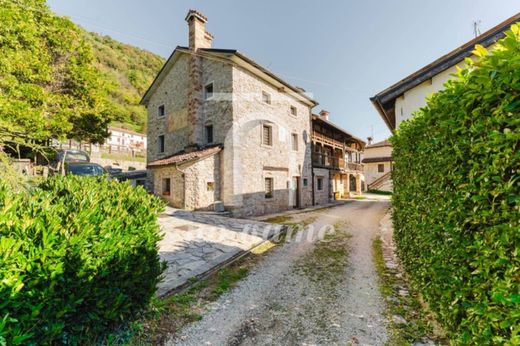 Country House in Cison di Valmarino, Provincia di Treviso