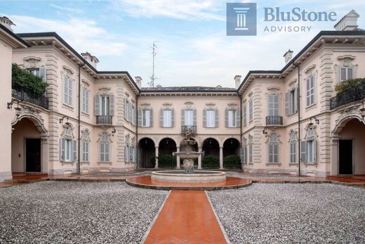 Piso / Apartamento en Monza, Provincia di Monza e della Brianza