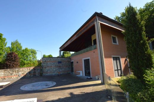 Villa in Sasso Marconi, Bologna