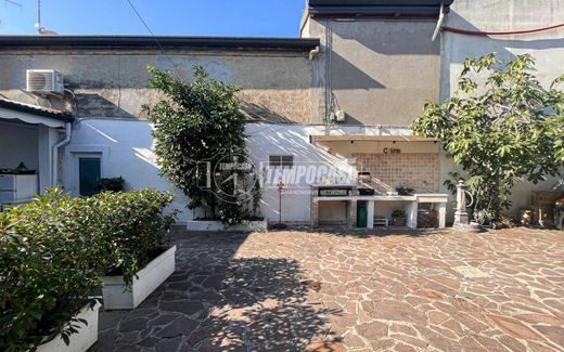 Элитный дом, Чезенатико, Provincia di Forlì-Cesena