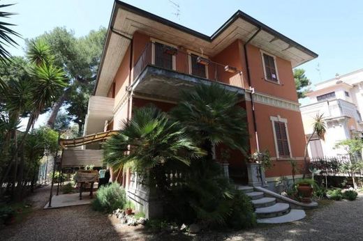 Villa in Tortoreto, Provincia di Teramo