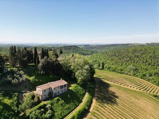 Villa in Gaiole in Chianti, Province of Siena